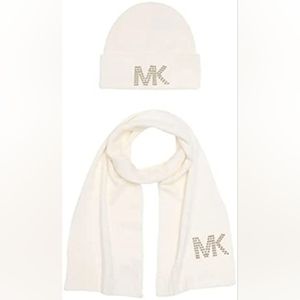 Michael Kors Women's Dome Studded Hat and Scarf Set NWT